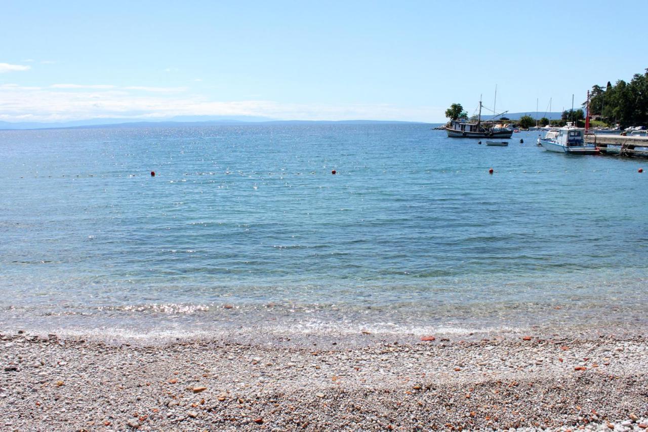 Apartments With A Parking Space Opric, Opatija - 7728 로브란 외부 사진