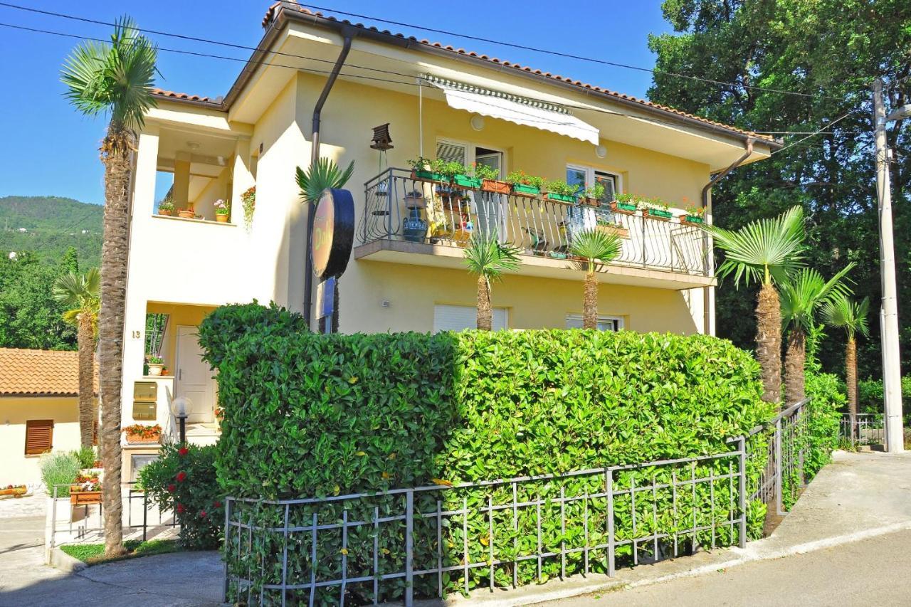 Apartments With A Parking Space Opric, Opatija - 7728 로브란 외부 사진
