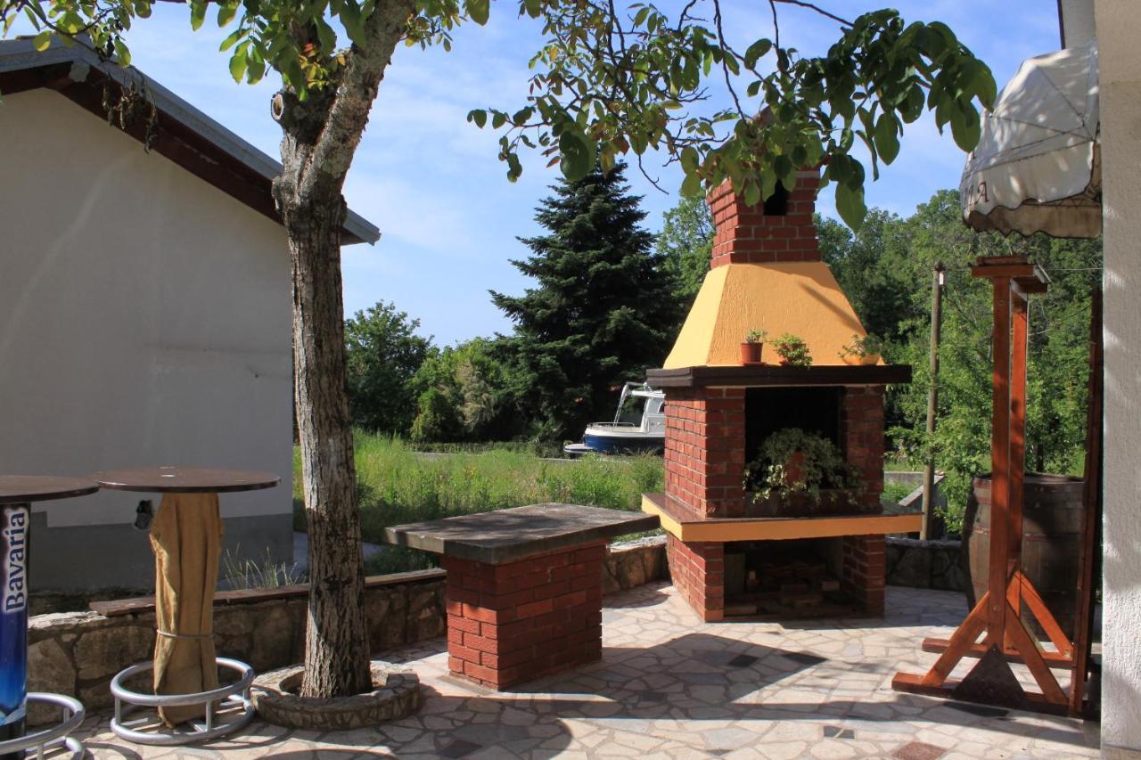 Apartments With A Parking Space Opric, Opatija - 7728 로브란 외부 사진