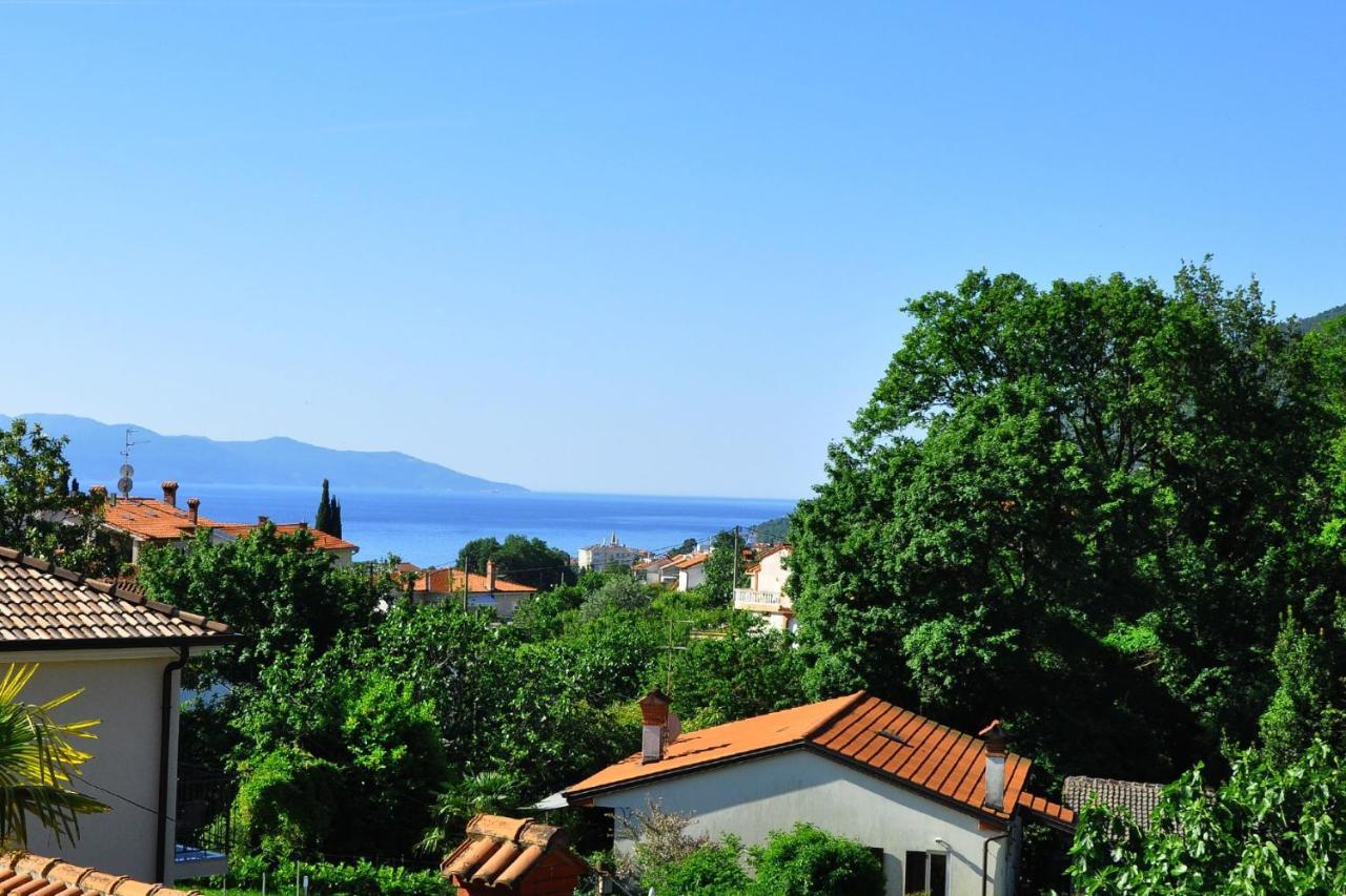 Apartments With A Parking Space Opric, Opatija - 7728 로브란 외부 사진