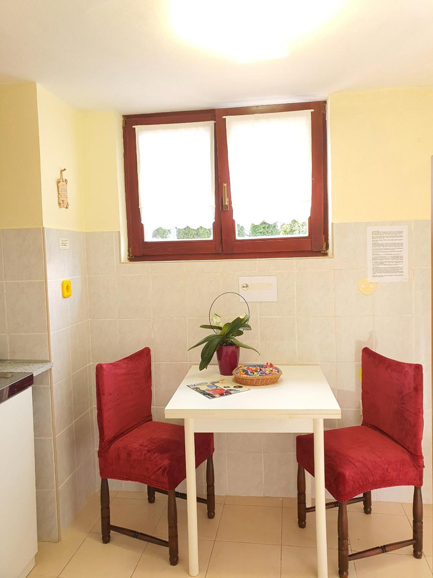 Apartments With A Parking Space Opric, Opatija - 7728 로브란 외부 사진