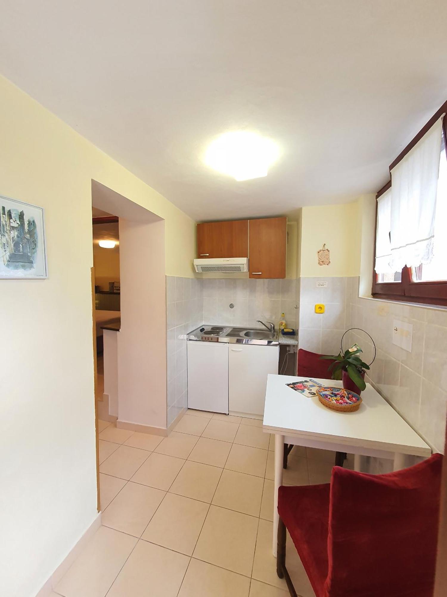 Apartments With A Parking Space Opric, Opatija - 7728 로브란 외부 사진