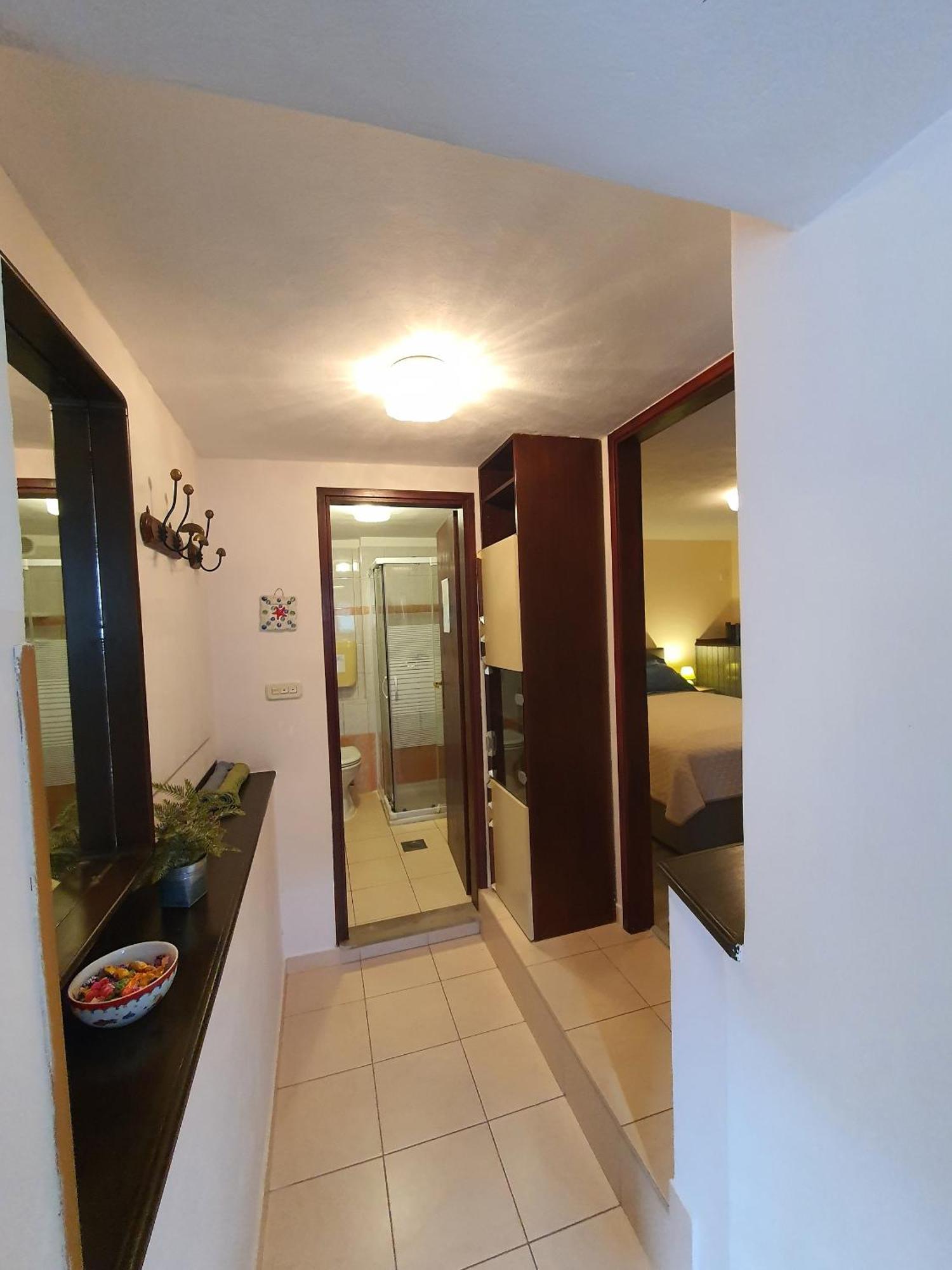 Apartments With A Parking Space Opric, Opatija - 7728 로브란 외부 사진